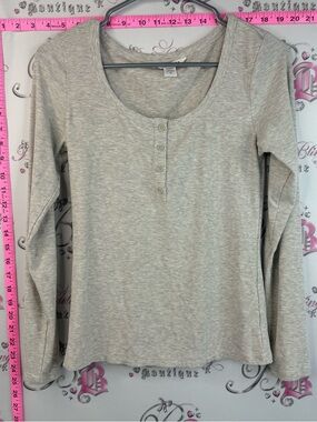 Athleta shirt white Neutral Heathered Beige Scoop-Neck Henley Long Sleeve Top